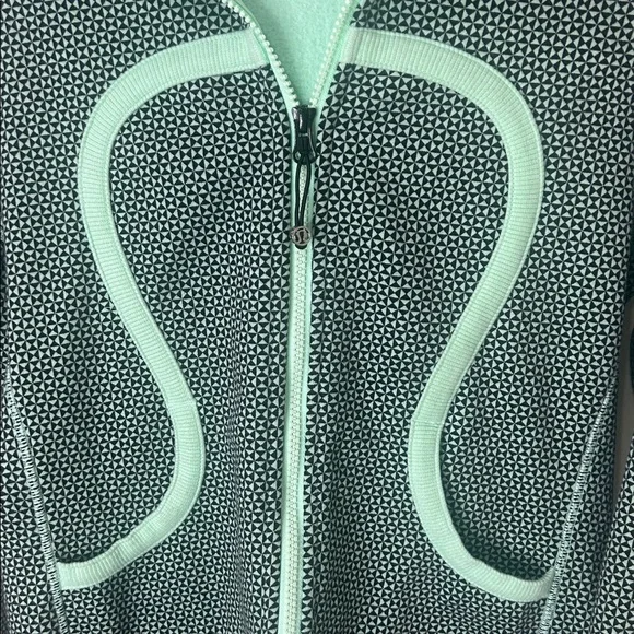 LULULEMON Scuba Hoodie Cotton Fleece Zip Jacket Mint Green Black Size 8 - Picture 7 of 16